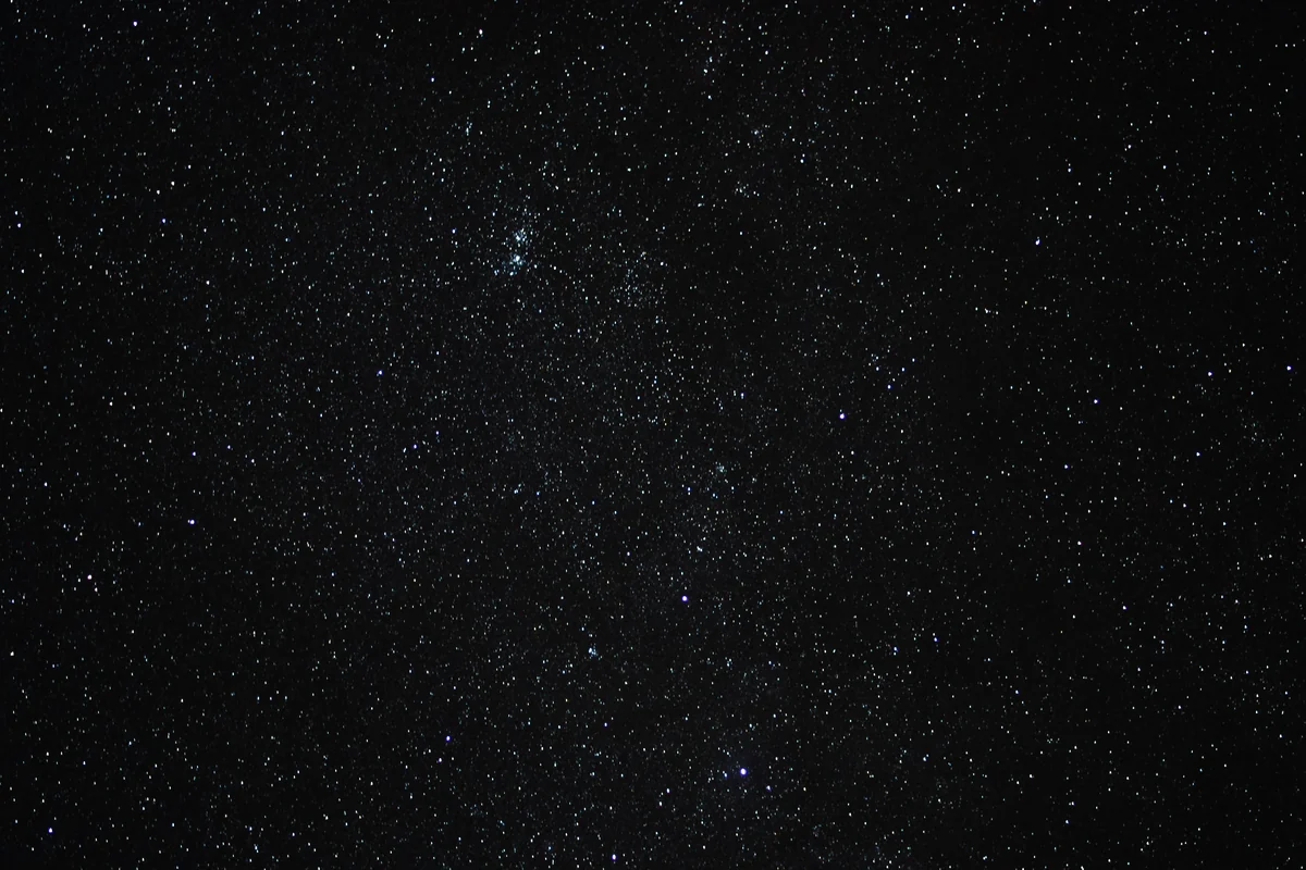 A dark winter sky full of stars